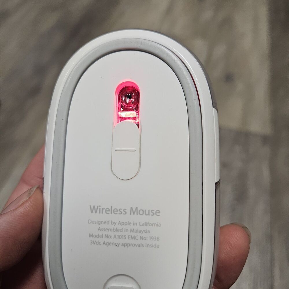 Apple A1015 Wireless Bluetooth Mouse White Vintage Y2K - Picture 3 of 6